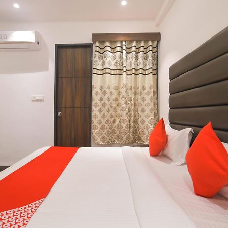 Hotel O Rudraksh Indore Eksteriør billede