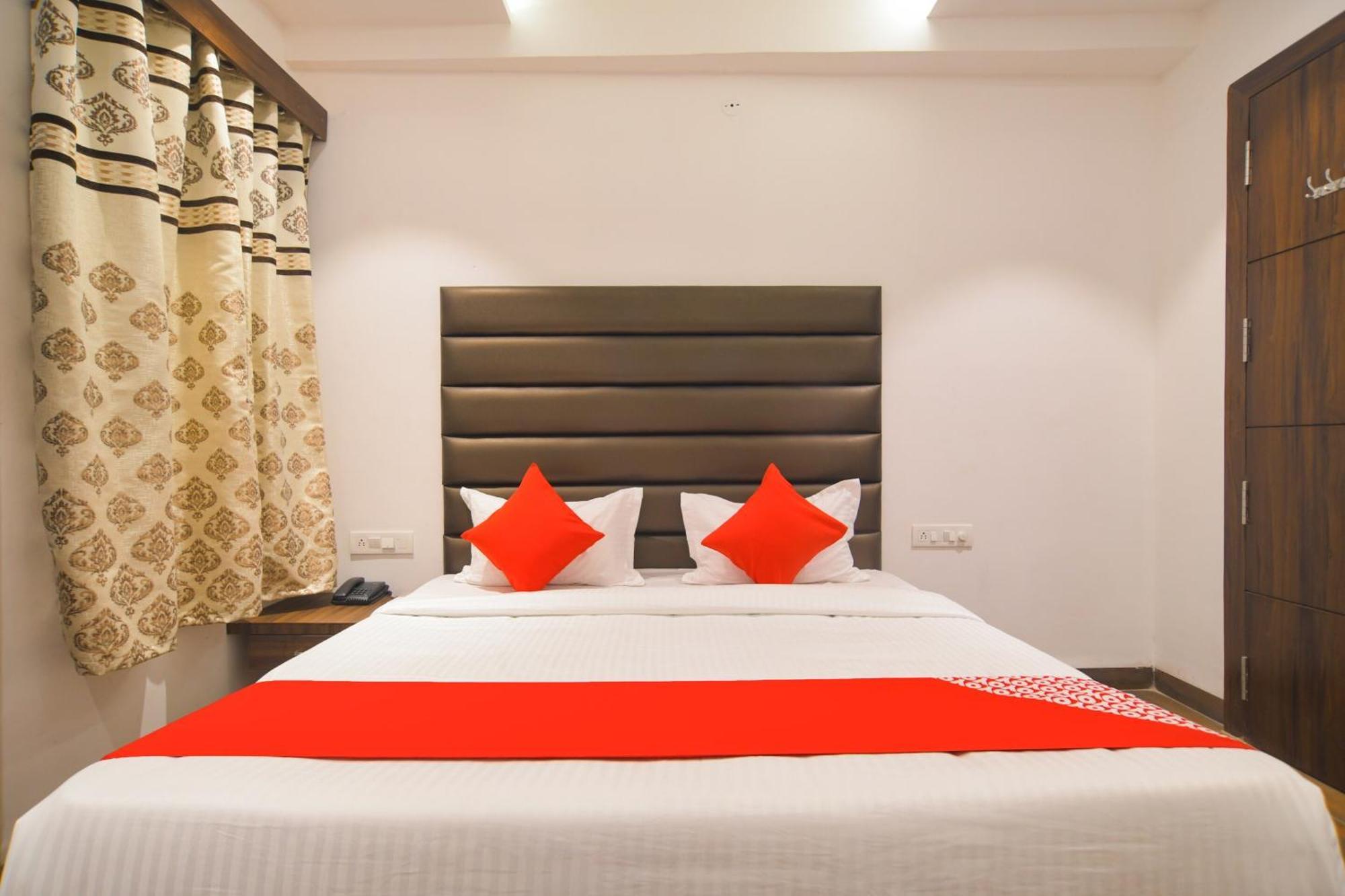Hotel O Rudraksh Indore Eksteriør billede