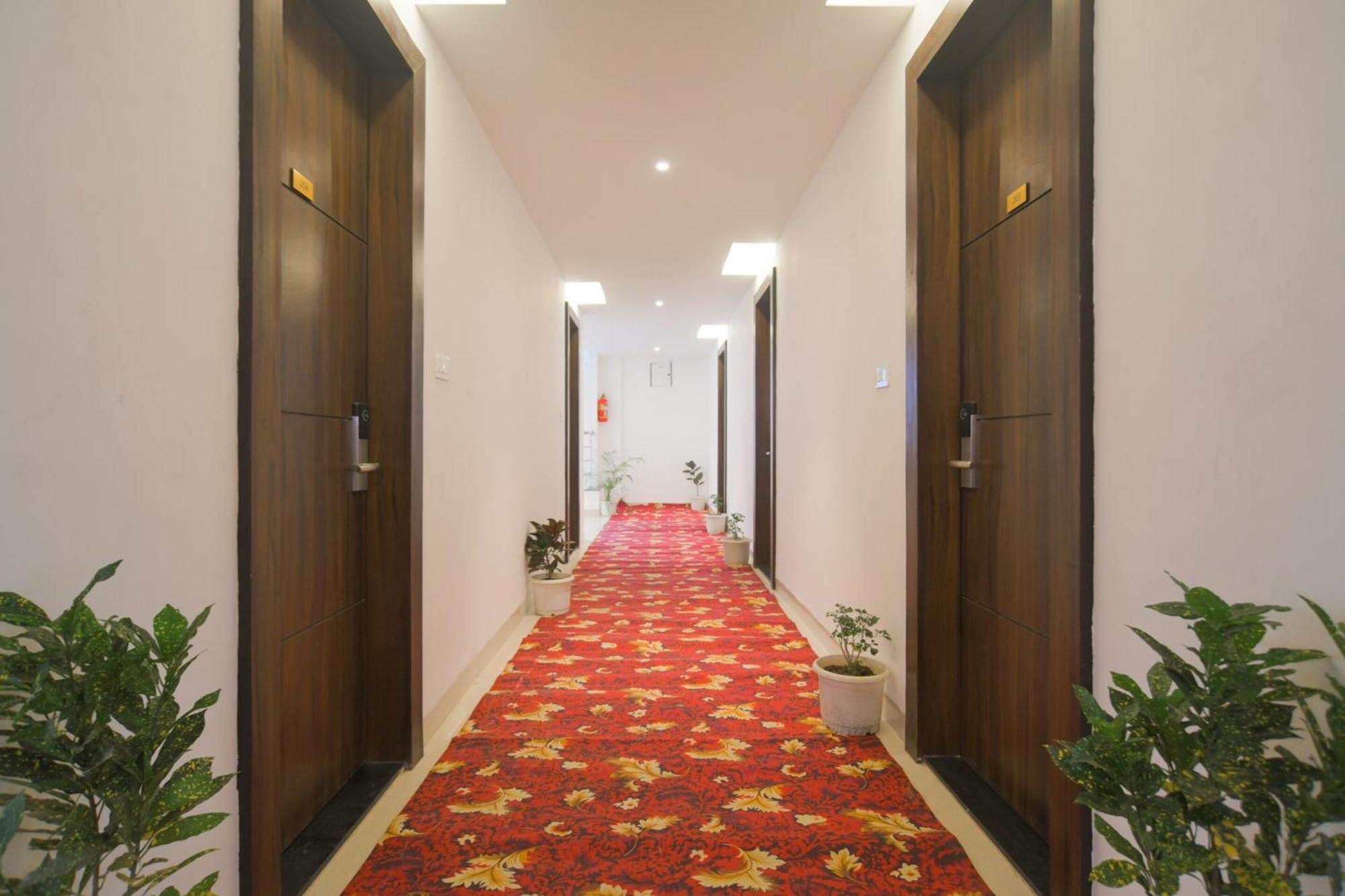 Hotel O Rudraksh Indore Eksteriør billede